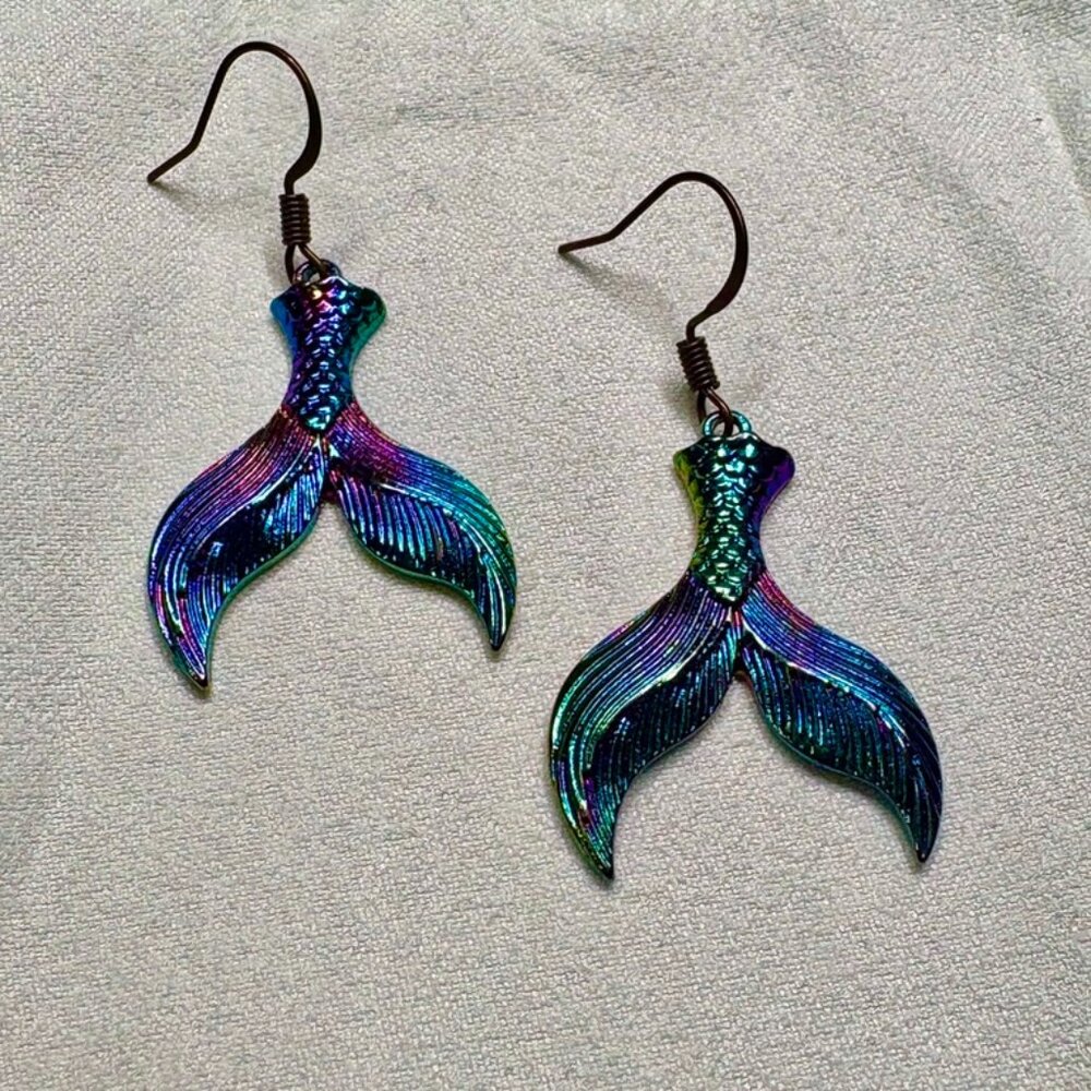 Mermaid Tail Earrings Rainbow Chrome Jet Fuel NEW